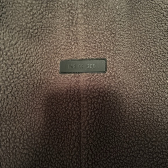 FEAR OF GOD shorts size large - Picture 2 of 3